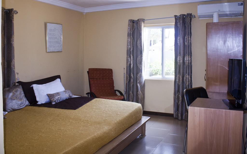 Quest Lodge Spintex Buitenkant foto