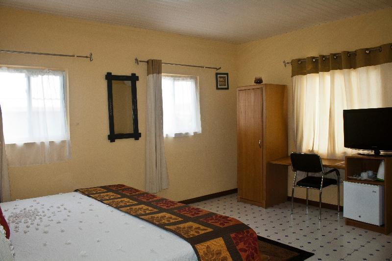 Quest Lodge Spintex Buitenkant foto