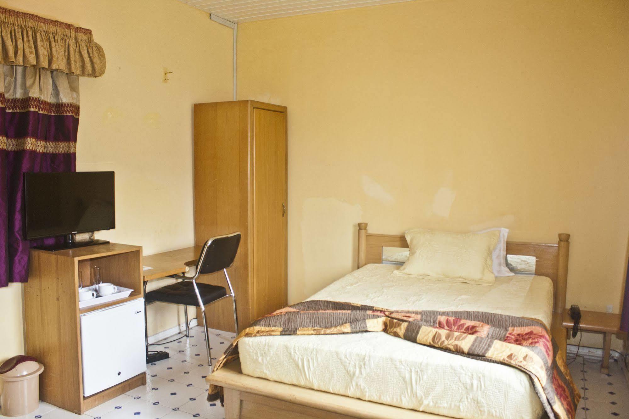 Quest Lodge Spintex Buitenkant foto